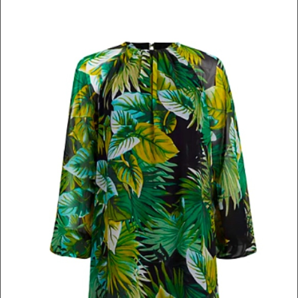 Eva Mendes Collection